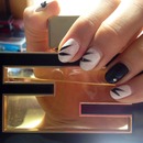 Black & white nails