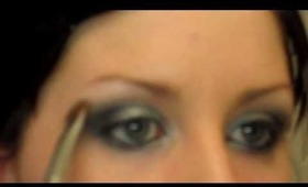 Smokey Holiday Look