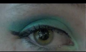 Mermaid Eye Makeup Tutorial