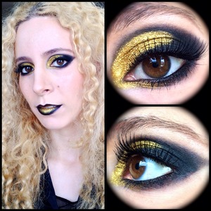 http://michtymaxx.blogspot.com.au/2013/12/edgy-nye-makeup-desolation-of-smaug-insp.html
Here's an edgy festive look that would be good for an alternative New Years Eve Makeup and is inspired by the new Hobbit Movie, the Desolation of Smaug.