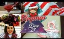 Envolviendo regalos de navidad, Comida navideña del trabajo - Vlogmas 2017 DIA 21 | Kittypinky