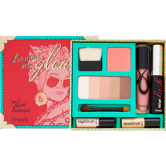 Glamorizing Travel Makeup Kits : Benefit Cosmetics 'Glowla' Kit