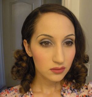 1930s makeup
