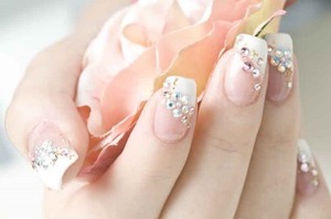 these nails are so pretty