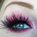 Bright Red & Electric Pink Glittery Halo Eye Makeup