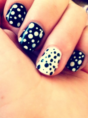 Simple nail design for work tomorrow!:)