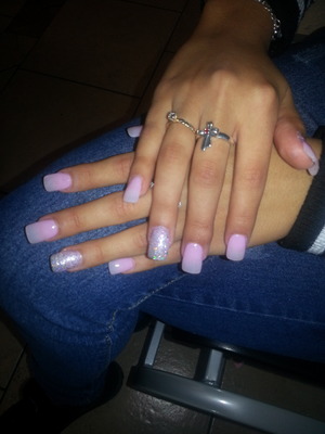 two toned nails , a light purple & even lighter purple .