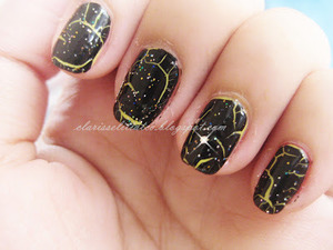 http://clarisselitiatco.blogspot.com/2012/05/nails-cosmic-lightning.html