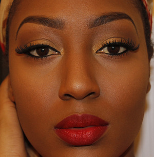 Clean gold eye with matte red lip. Full details on my blog.