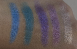 INGLOT 10-pan Round Palette Swatches