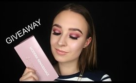 Anastasia Beverly Hills Modern Renaissance Palette Giveaway