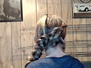 I will put a video of a tutorial of the Katniss braid!