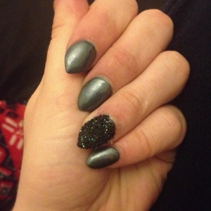 First attempt at caviar nails, not to bad but quite lumpy any suggestions ? 
