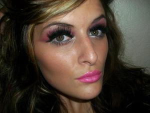 Amaz lashes with eye popping pinks!