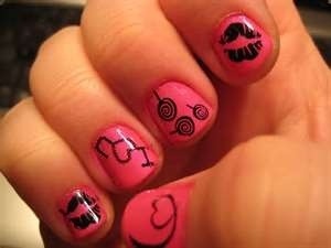 Cute girly valentine nails ;)