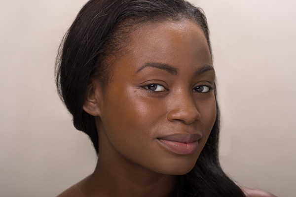 How To Choose The Right Foundation For Your Skin? - 4 Simple Tips