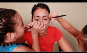 Daughters Do Mommys Makeup