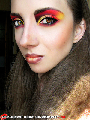 More pictures and list of products here: http://trustmyself-make-up.blogspot.com/2012/06/inspired-by-places-kenijskie-opowiesci.html