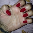 Red stilleto nails