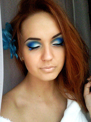 more about this look: http://grzee.blogspot.com/2011/08/blue-lagoon.html