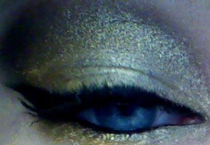 Gold & Smoke set from SYN Cosmetics <3 & Mac fluidline in blacktrack <3