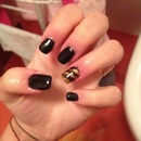 Black nails 😎