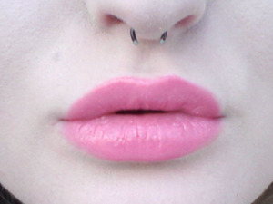 Gosh lipstick in "Kitten Pink"
