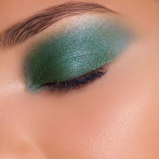metallic green eyeshadow