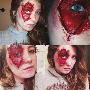 First attempt at a gore makeup. I'm not too happy with this one, it didnt turn out how I wanted. I'm still in the process of figuring out how to get rid of my eyebrows, and you can hardly see the staples. Will try again soon!