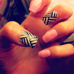 Nails. Pink. 