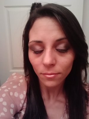 Smokey eyed thanks to the new Shadow bon Bons by Too Faced.  Colors: Framboise, Cut the Cake, and Peach Fuzz.
