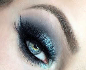 Boooooo, I wish the sun wasn’t gleaming so much on my eyes because they were SOOO super glittery!  On my eyes is shades exclusive to the Urban Decay Alice Through the Looking Glass Eyeshadow Pallet- Heads Will Roll (lid), Bandersnatch (crease), Time (inner V), Gone Mad (inner V), Metamorphosis (lower lash line), Royal Flush (brow bone), Looking Glass (softening shade). Click this link to view my blog post and mini review of the pallet :): http://theyeballqueen.blogspot.com/2016/05/smokey-blue-glittery-hues-makeup.html