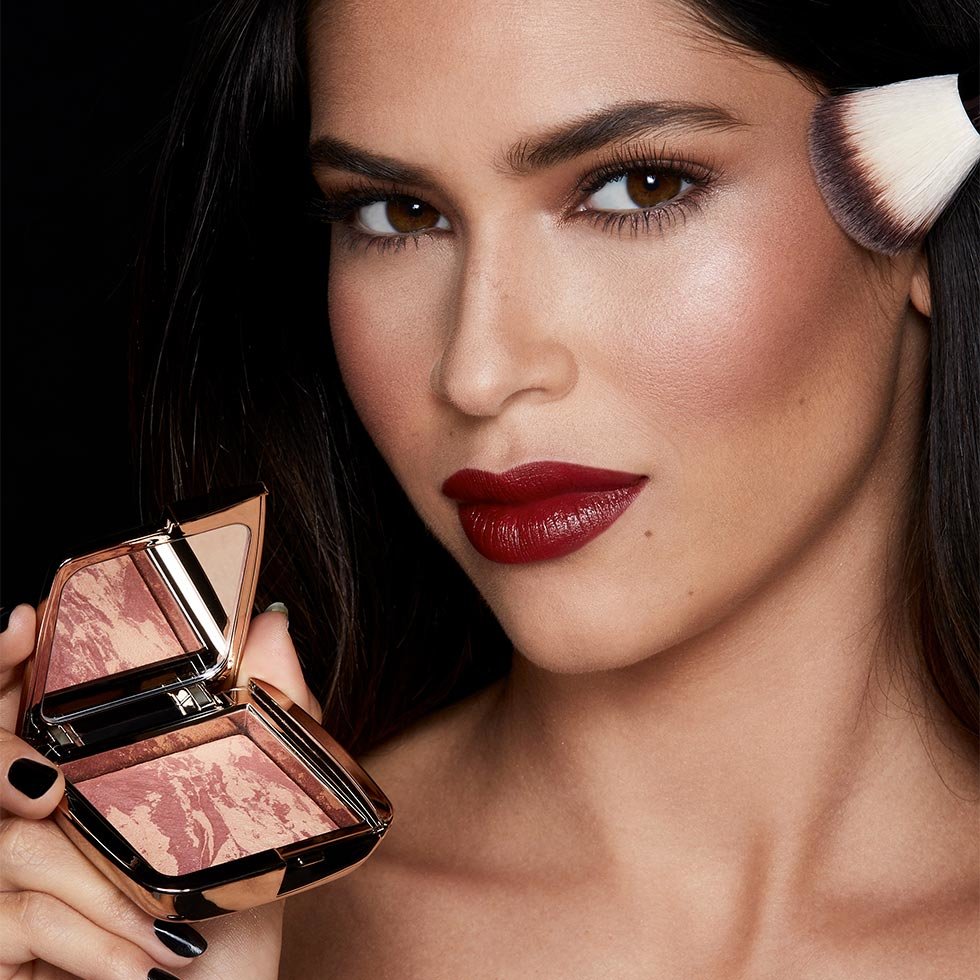 Hourglass Ambient Lighting Blush At Night Model