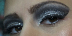 Some pictures of the Makeup. Nicki Minaj American Music Awards 2012 Performance Makeup! 