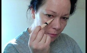 Collection Illuminating Touch Concealer Review