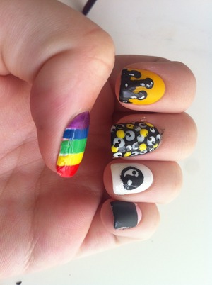 Mix of nail designs.
Bright and colourfull