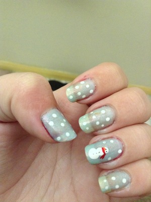 Snow nails with a snowman accent