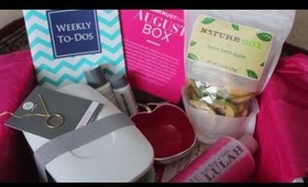 Unboxing: PopSugar Must Have Box -  AUGUST 2013