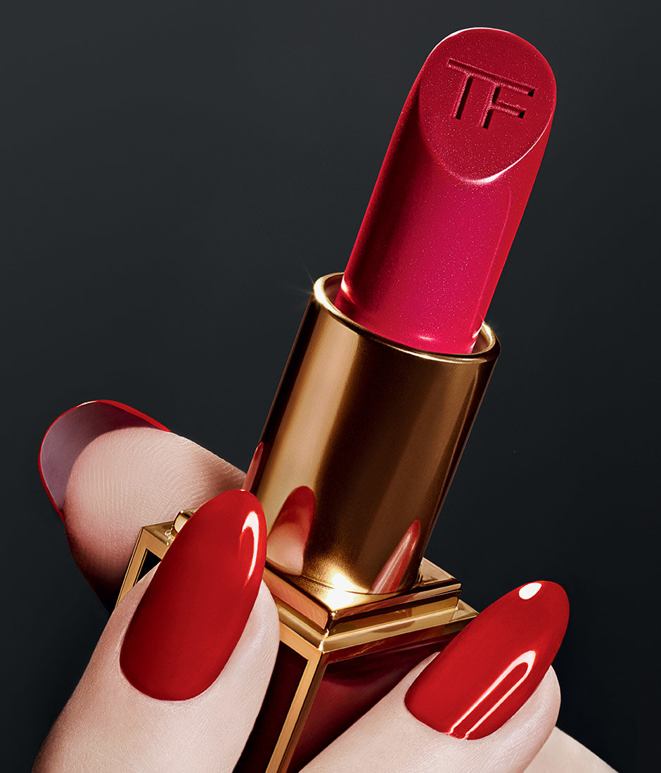 Book your TOM FORD Beauty Consultation