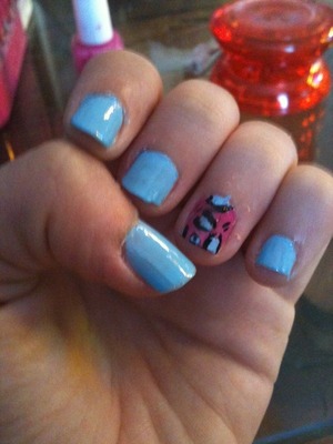Pink and blue cheetah nails 