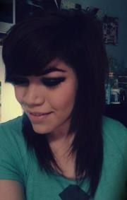 Lili V.