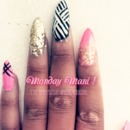 Pretty Pink & Gold| Monday Mani