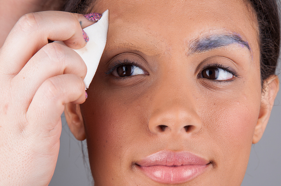 How to Cover Eyebrows using Pros-aide 