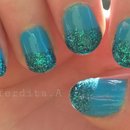 Blue Nails + Blue glitter 