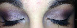 Tea party makeup