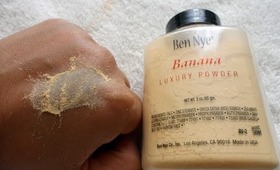 Review: Ben Nye Banana Luxury Powder