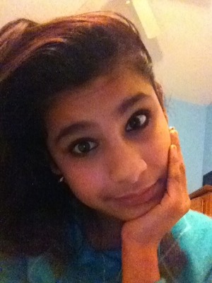 I tried to do my makeup for the very first time ??! Do y'all think it looks ok ? :3