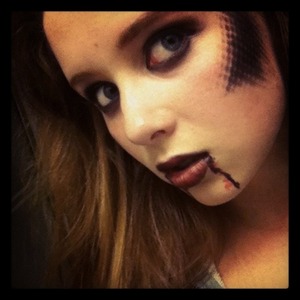 Just a cool vampy look I created(;