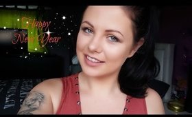 Happy New Year! My New Years Resolutions | Danielle Scott