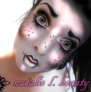 old makeup i did. Photoshopped. 